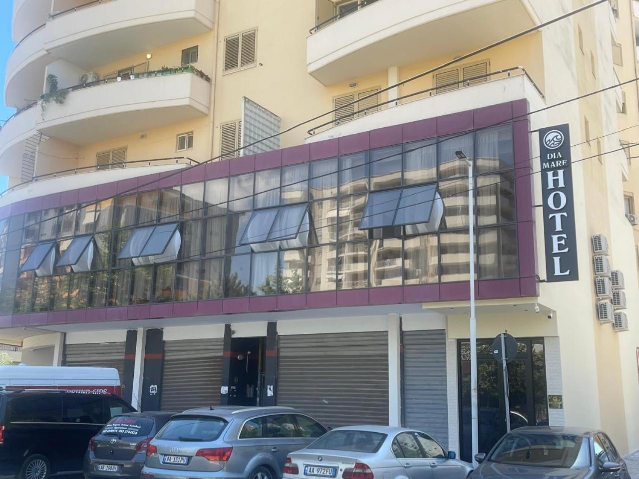 Aparthotel Dia Mare Deluxe à Vlorë Extérieur photo